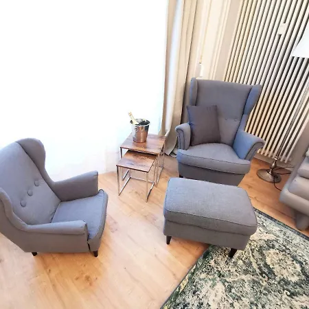 Kvh By Rockchair Apartments L Superhost Status L Boxspringbett Am Schloss Charlottenburg Welcomes You! Berlin Extérieur photo