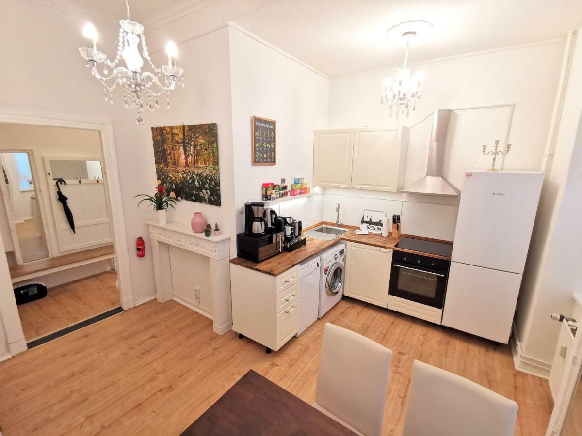 Appartement Kvh By Rockchair L Superhost Status L Boxspringbett Am Schloss Charlottenburg Welcomes You! Berlin