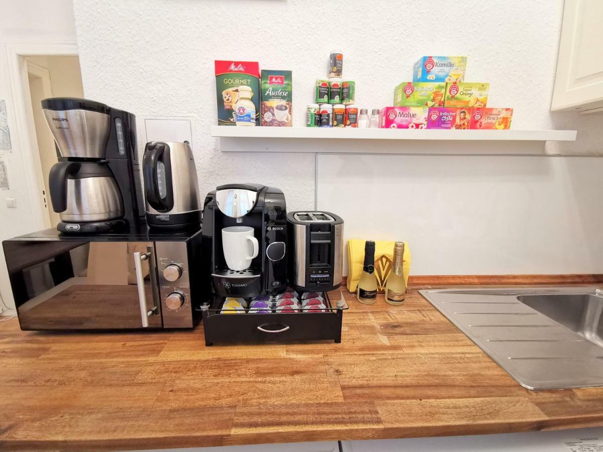 Appartement Kvh By Rockchair L Superhost Status L Boxspringbett Am Schloss Charlottenburg Welcomes You!